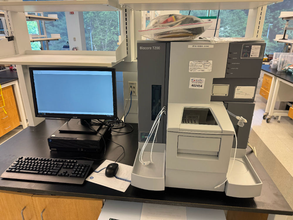 Image of GE Biacore T200 Gold Seal Biomolecular Analyzer